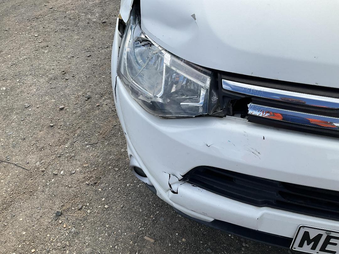 Photo '5' of Mitsubishi Outlander Photo '5' of Mitsubishi Outlander