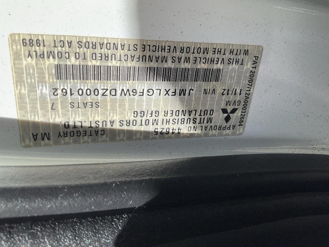 Photo '19' of Mitsubishi Outlander Photo '19' of Mitsubishi Outlander