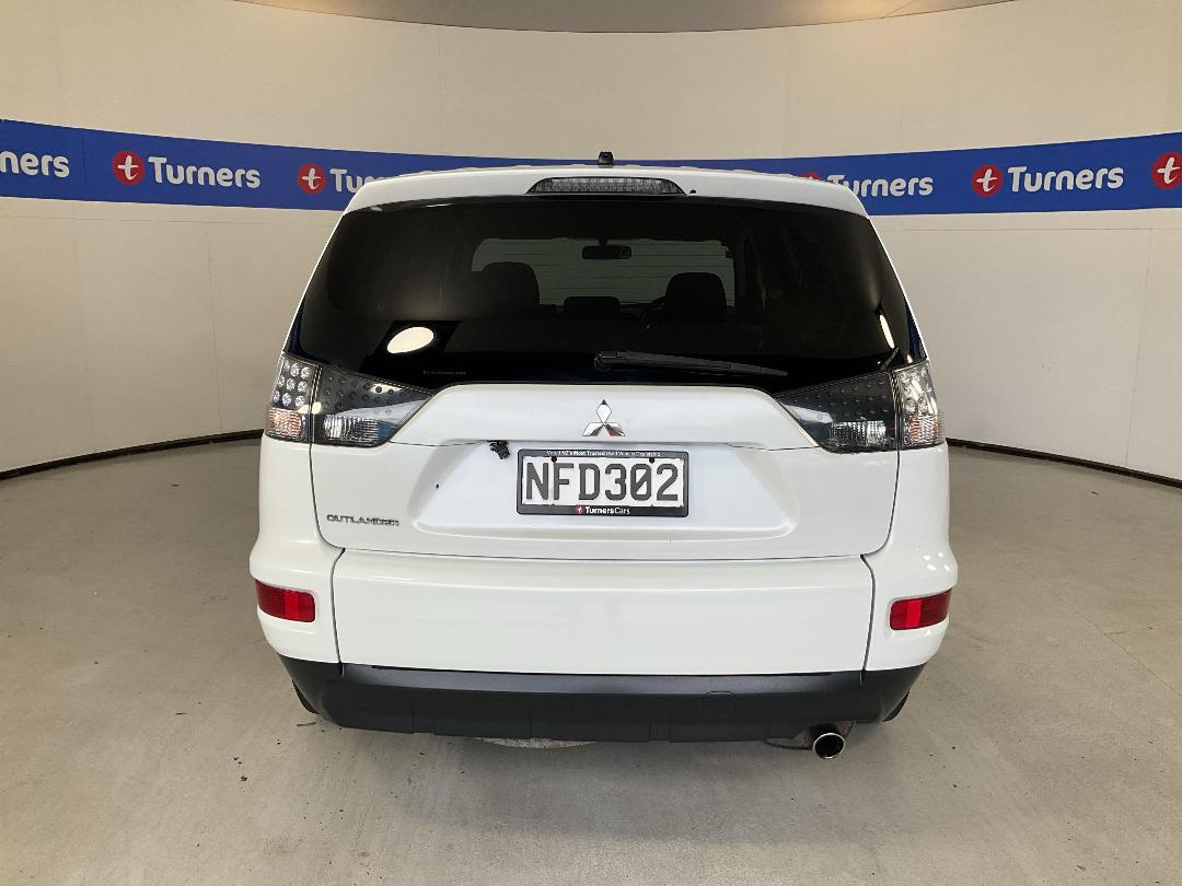 Photo '6' of Mitsubishi Outlander Photo '6' of Mitsubishi Outlander