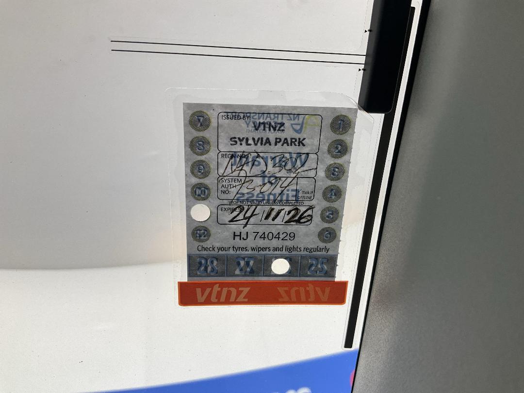 Photo '23' of Mitsubishi Outlander Photo '23' of Mitsubishi Outlander