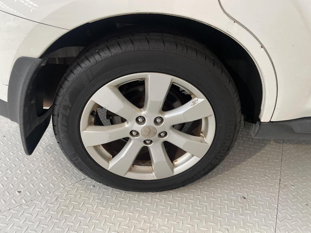 Photo '12' of Mitsubishi Outlander Photo '12' of Mitsubishi Outlander