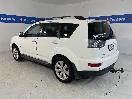 Thumbnail '5' of Mitsubishi Outlander