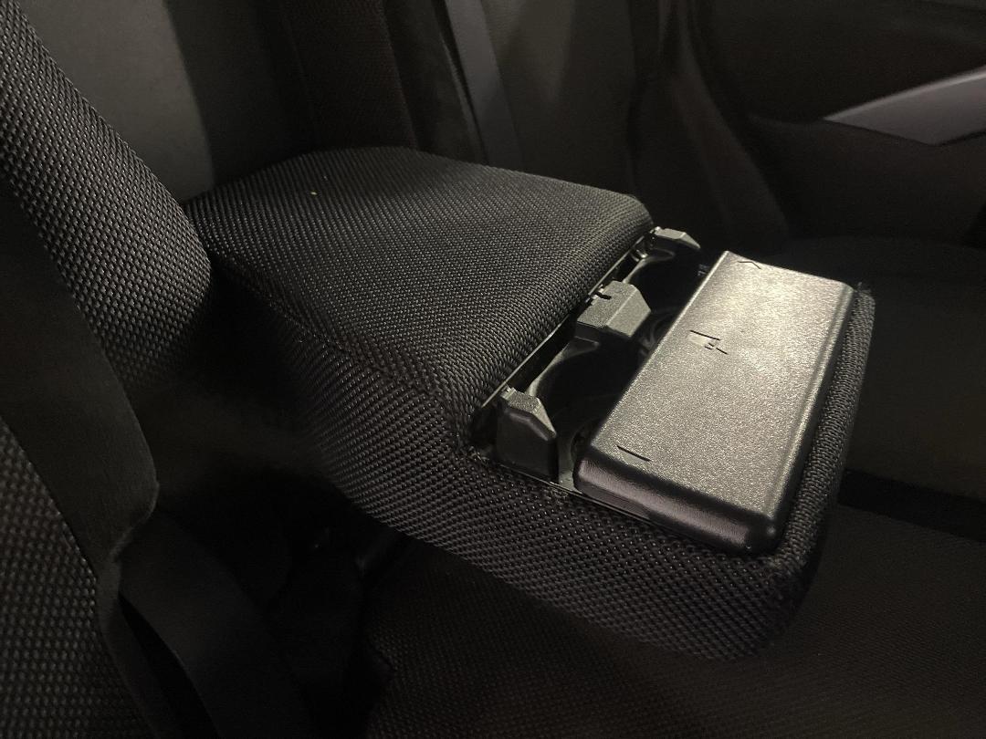 Photo '23' of Mitsubishi Outlander Photo '23' of Mitsubishi Outlander