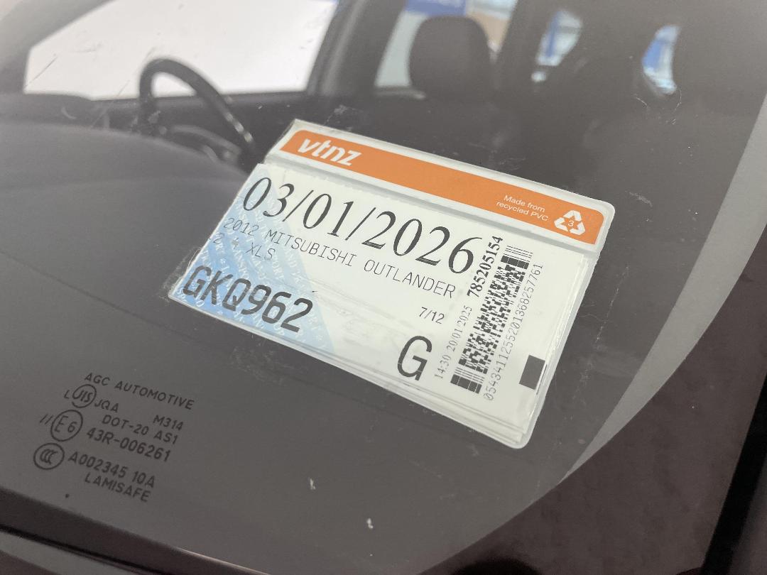 Photo '34' of Mitsubishi Outlander Photo '34' of Mitsubishi Outlander