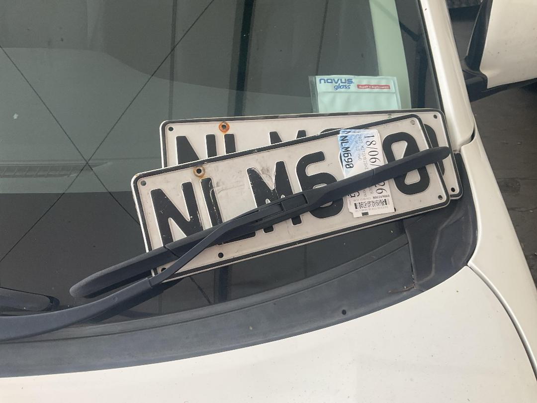 Photo '23' of Mitsubishi Outlander LS