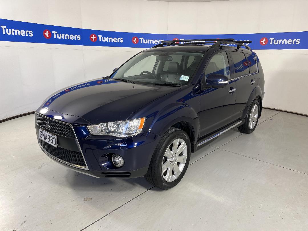 Photo '4' of Mitsubishi Outlander