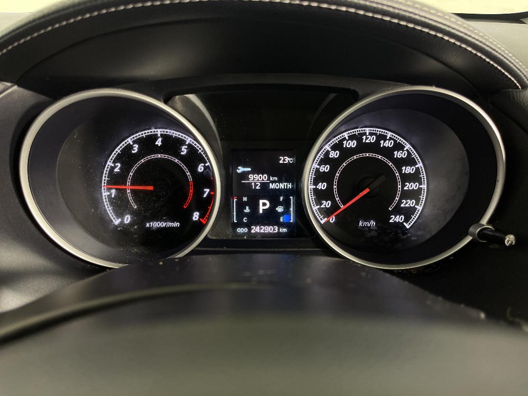 Photo '21' of Mitsubishi Outlander