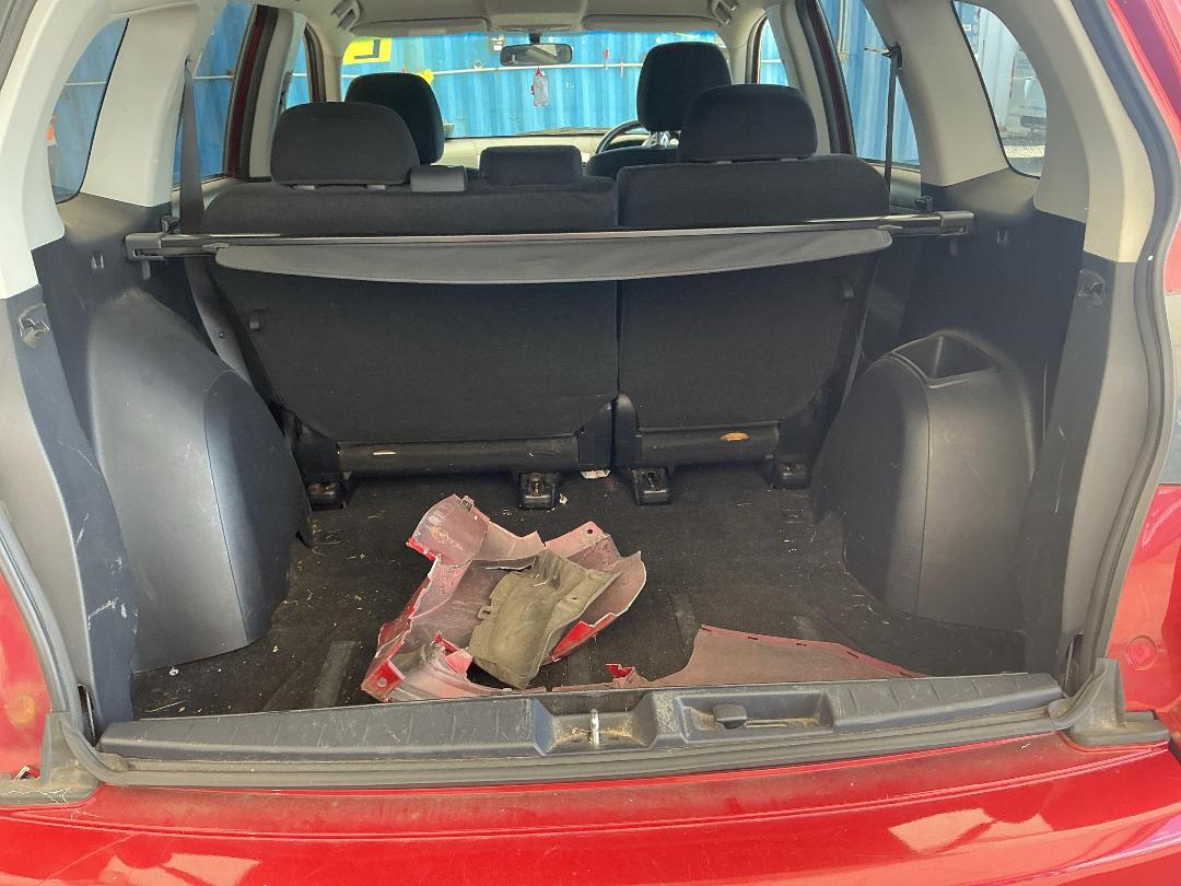 Photo '16' of Mitsubishi Outlander LS Photo '16' of Mitsubishi Outlander LS