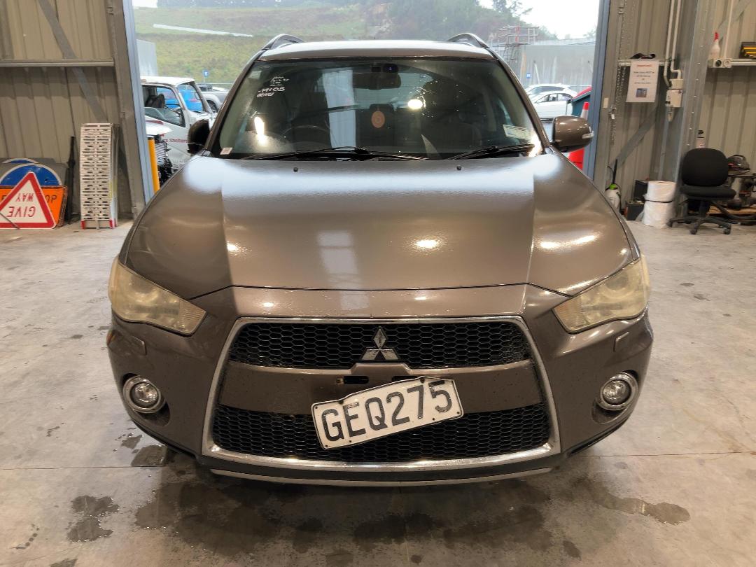 Photo '2' of Mitsubishi Outlander VRX