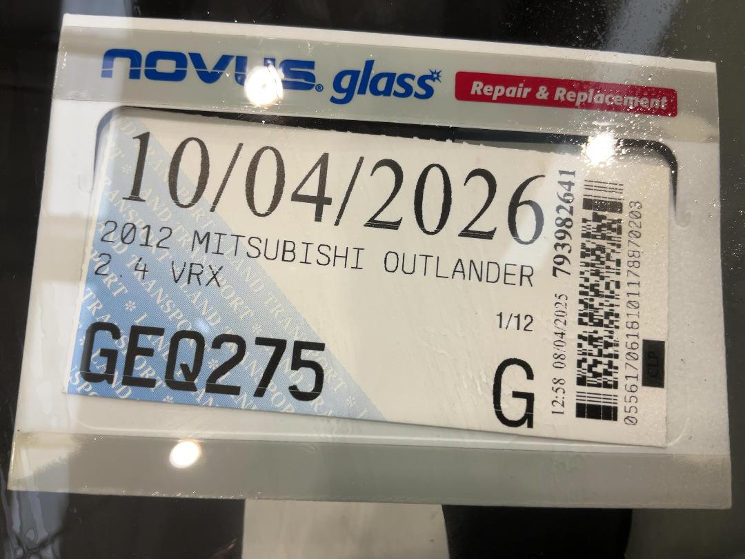 Photo '22' of Mitsubishi Outlander VRX