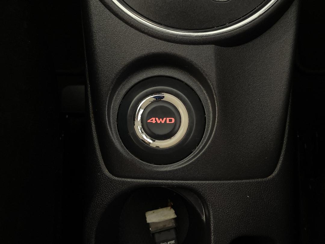 Photo '23' of Mitsubishi RVR