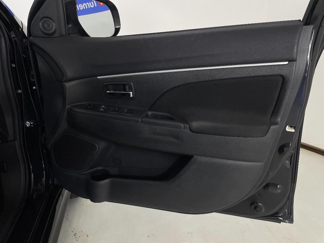 Photo '15' of Mitsubishi RVR Photo '15' of Mitsubishi RVR