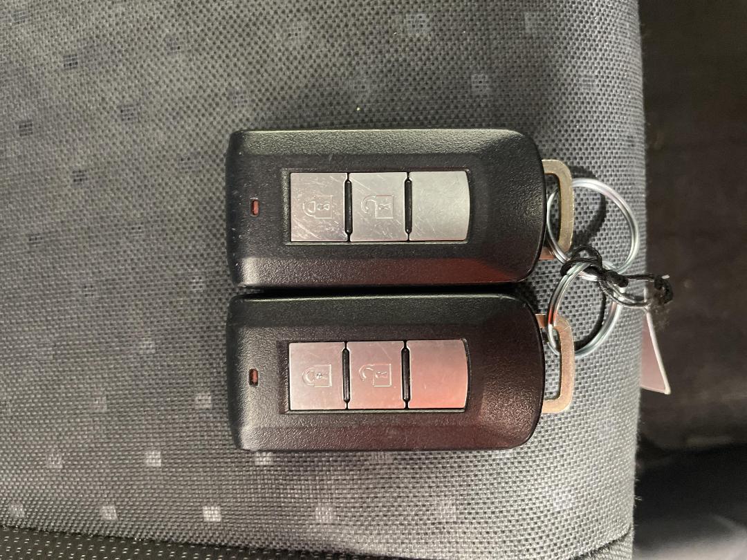 Photo '22' of Mitsubishi RVR Photo '22' of Mitsubishi RVR