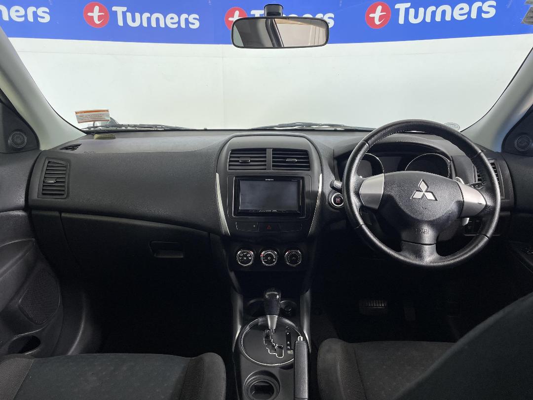 Photo '17' of Mitsubishi RVR Photo '17' of Mitsubishi RVR