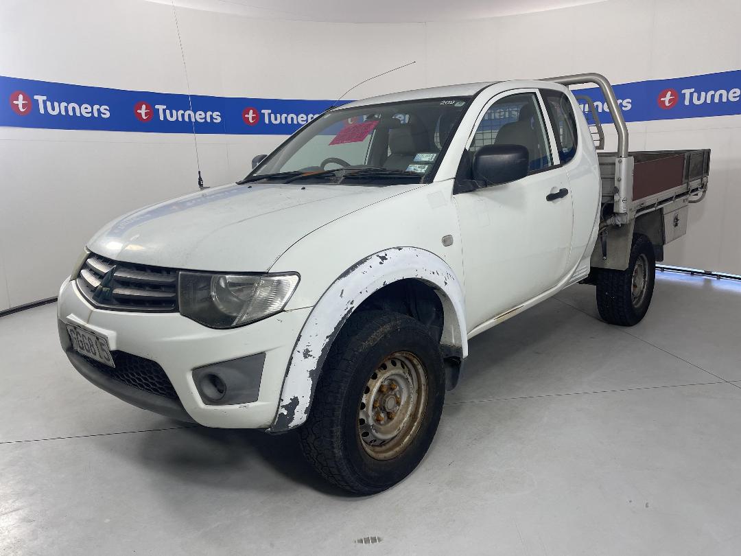 Photo '3' of Mitsubishi Triton Club CC GL Photo '3' of Mitsubishi Triton Club CC GL