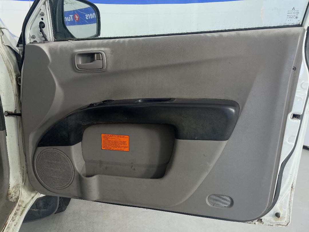 Photo '13' of Mitsubishi Triton Club CC GL Photo '13' of Mitsubishi Triton Club CC GL