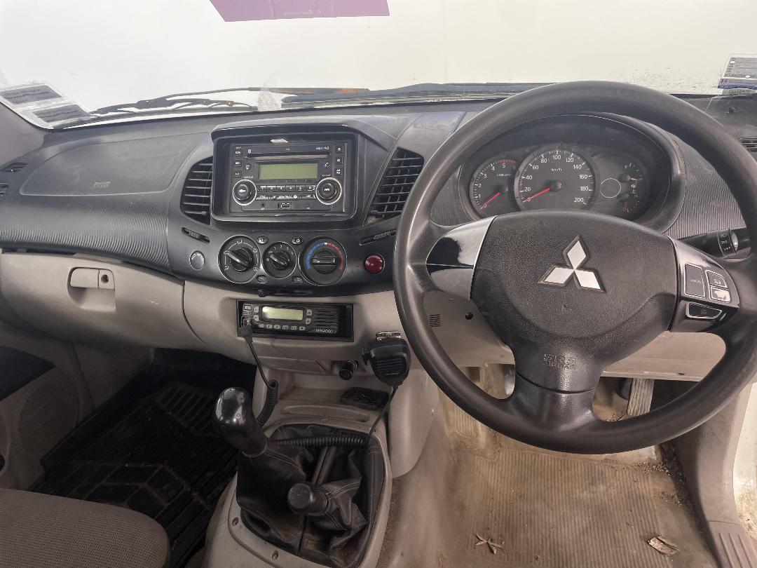 Photo '15' of Mitsubishi Triton Club CC GL Photo '15' of Mitsubishi Triton Club CC GL