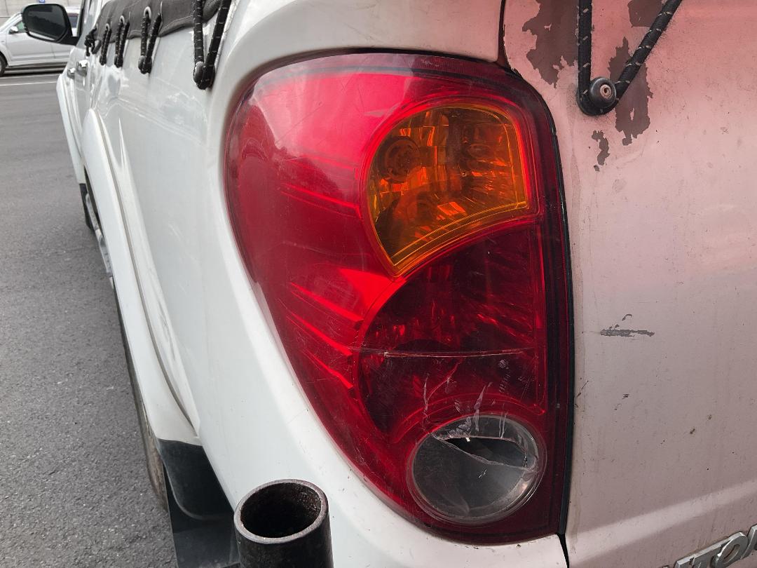 Photo '23' of Mitsubishi Triton D/CAB GLX