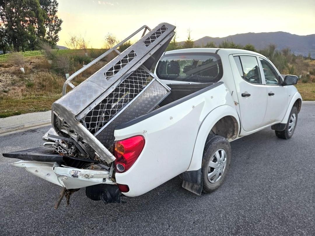 Photo '10' of Mitsubishi Triton D/CAB GL Photo '10' of Mitsubishi Triton D/CAB GL