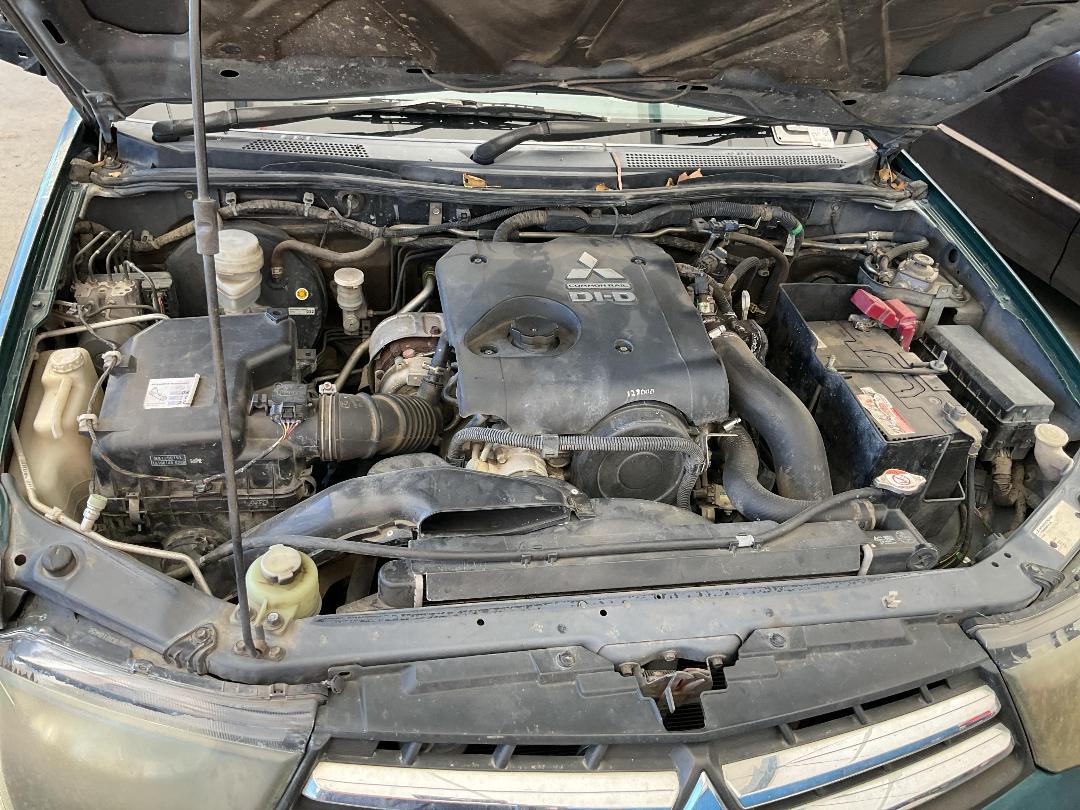 Photo '18' of Mitsubishi Triton D/CAB GLX