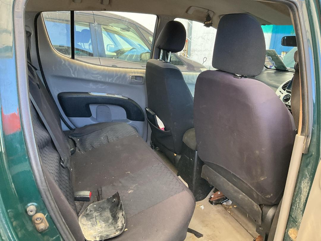 Photo '22' of Mitsubishi Triton D/CAB GLX