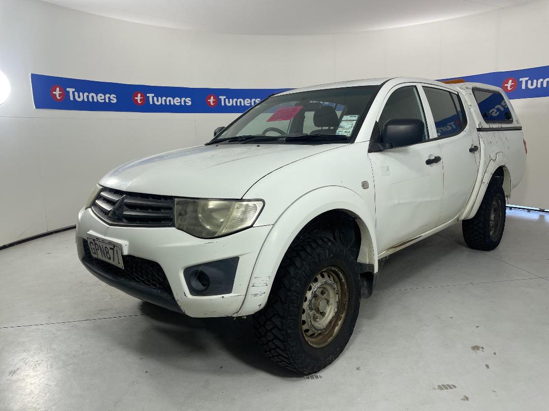 Photo '3' of Mitsubishi Triton D/CAB GL Photo '3' of Mitsubishi Triton D/CAB GL