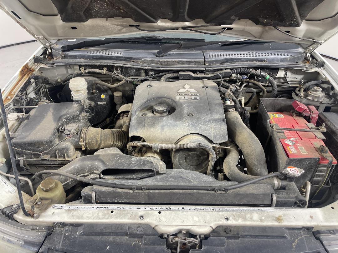 Photo '11' of Mitsubishi Triton D/CAB GL Photo '11' of Mitsubishi Triton D/CAB GL