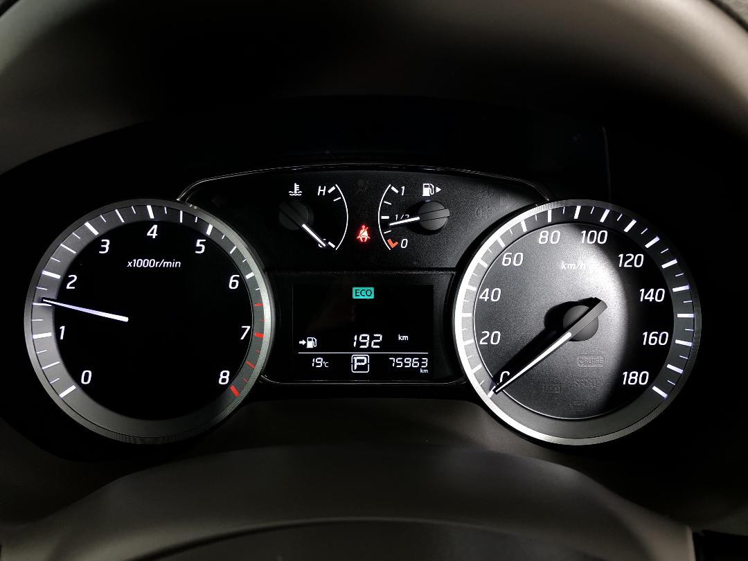 Photo '21' of Nissan Bluebird