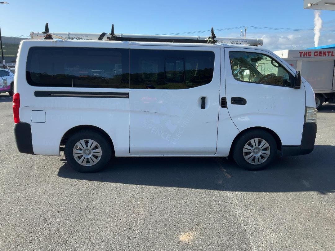 Photo '8' of Nissan Caravan NV 350 Photo '8' of Nissan Caravan NV 350