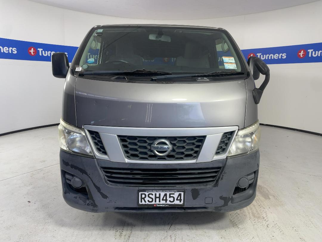 Photo '2' of Nissan Caravan