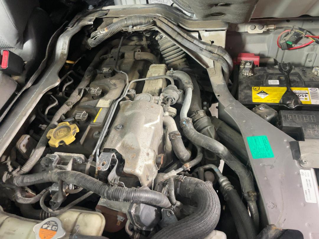 Photo '13' of Nissan Caravan