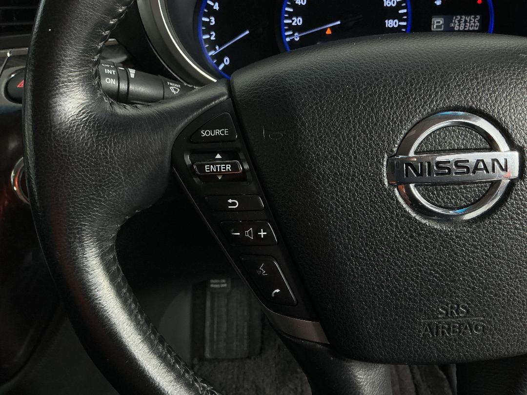 Photo '22' of Nissan Elgrand Photo '22' of Nissan Elgrand