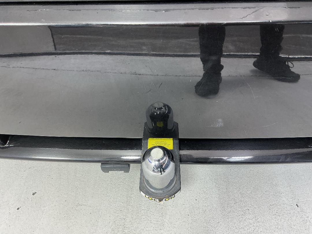 Photo '29' of Nissan Elgrand Photo '29' of Nissan Elgrand