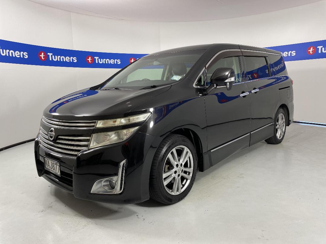 Photo '4' of Nissan Elgrand