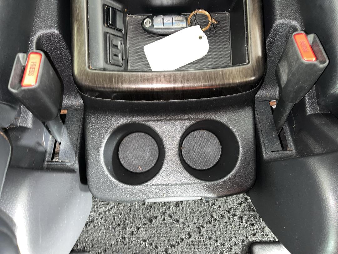 Photo '22' of Nissan Elgrand