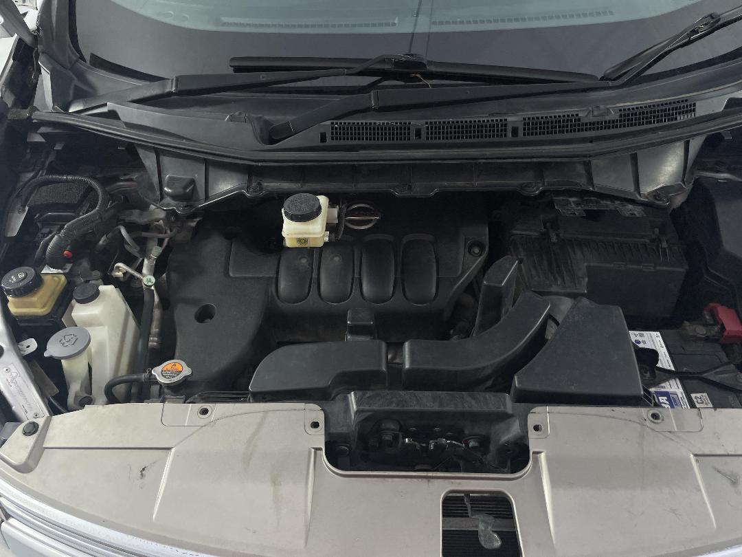 Photo '13' of Nissan Elgrand