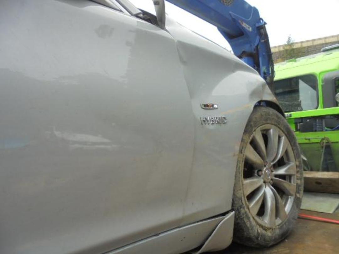 Photo '6' of Nissan Fuga