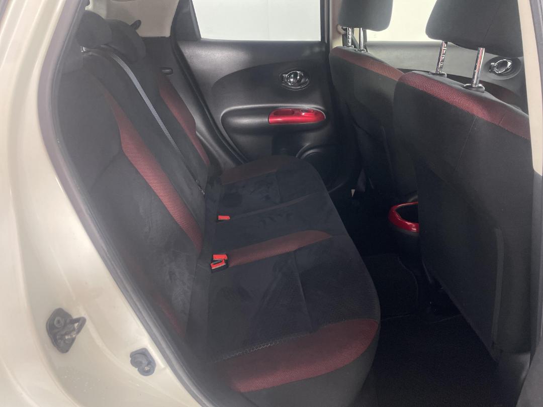 Photo '20' of Nissan Juke Photo '20' of Nissan Juke