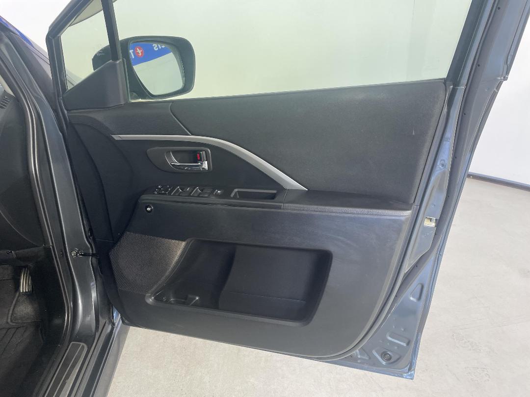 Photo '15' of Nissan Lafesta