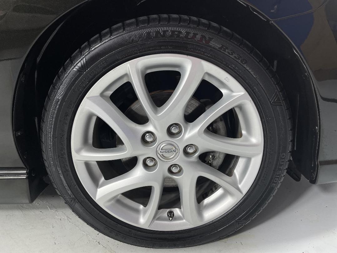 Photo '9' of Nissan Lafesta