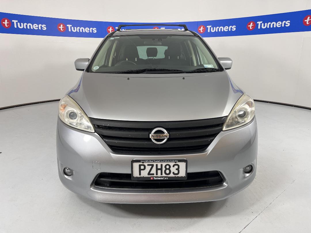 Photo '2' of Nissan Lafesta Photo '2' of Nissan Lafesta