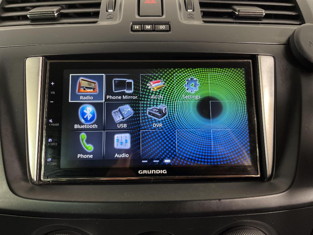 Photo '24' of Nissan Lafesta Photo '24' of Nissan Lafesta