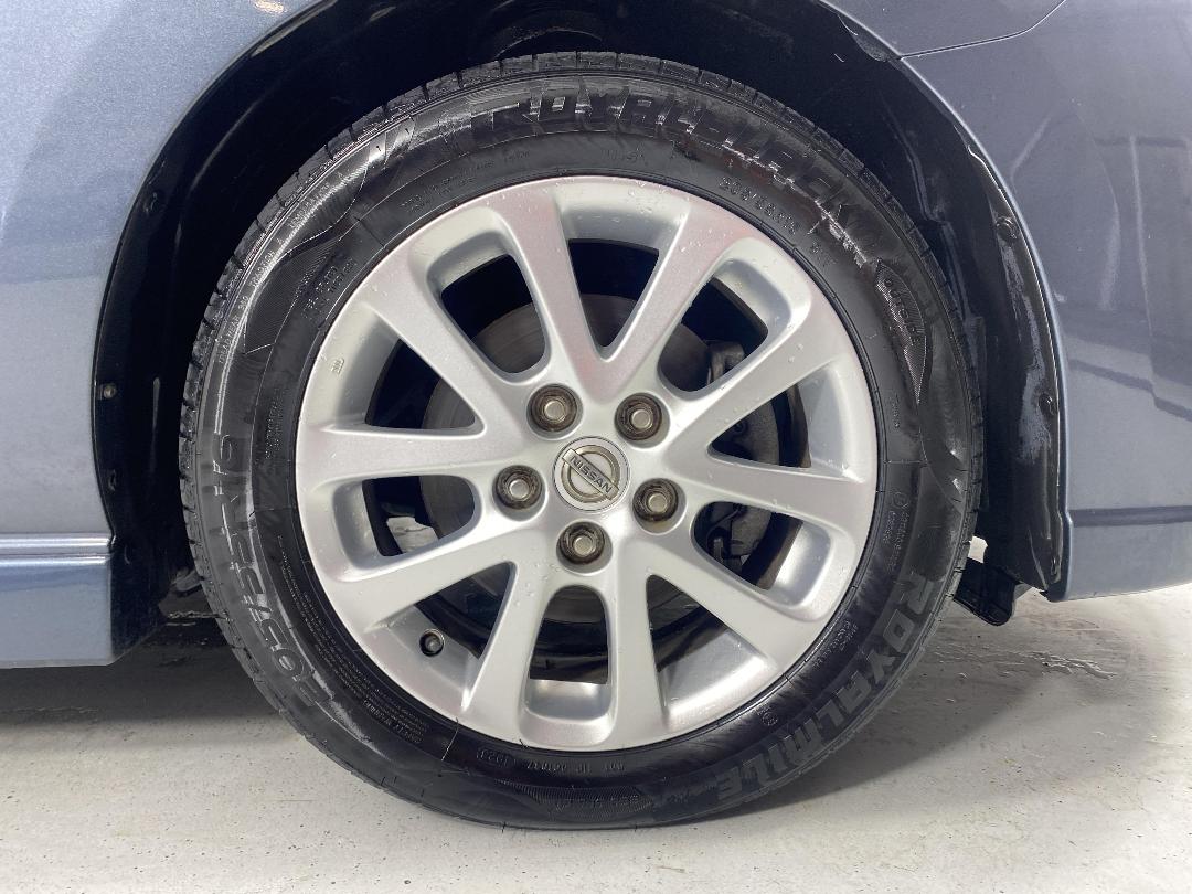 Photo '9' of Nissan Lafesta