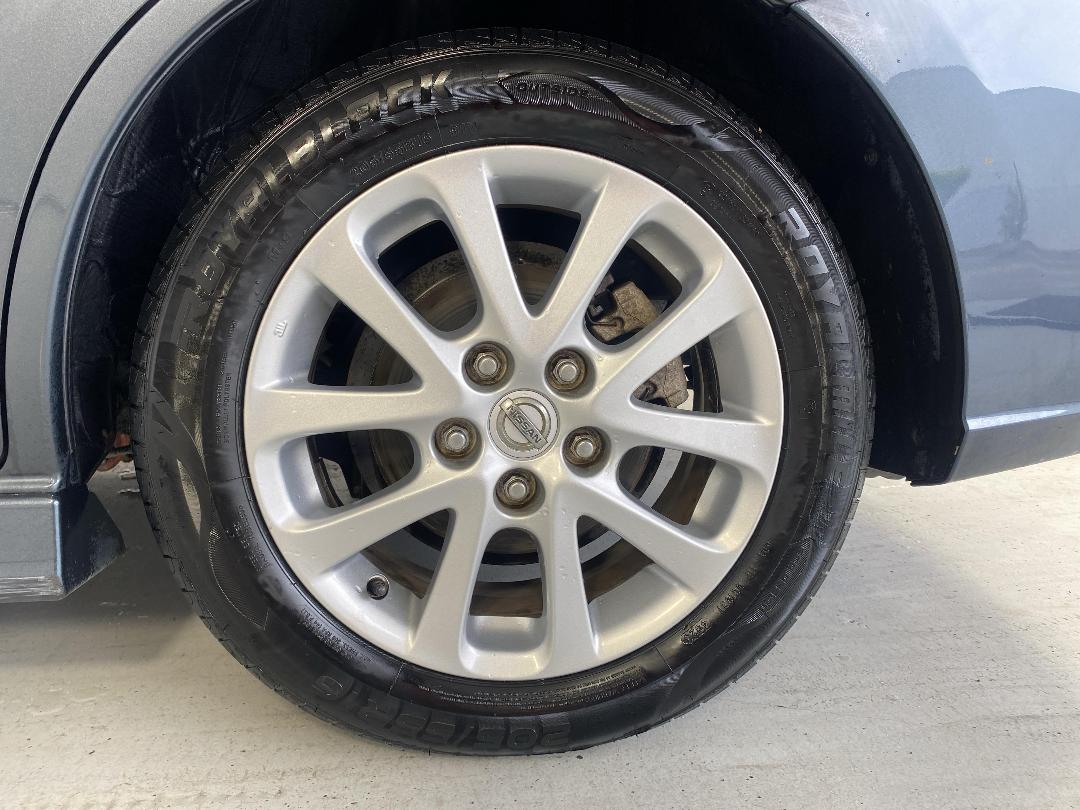 Photo '11' of Nissan Lafesta