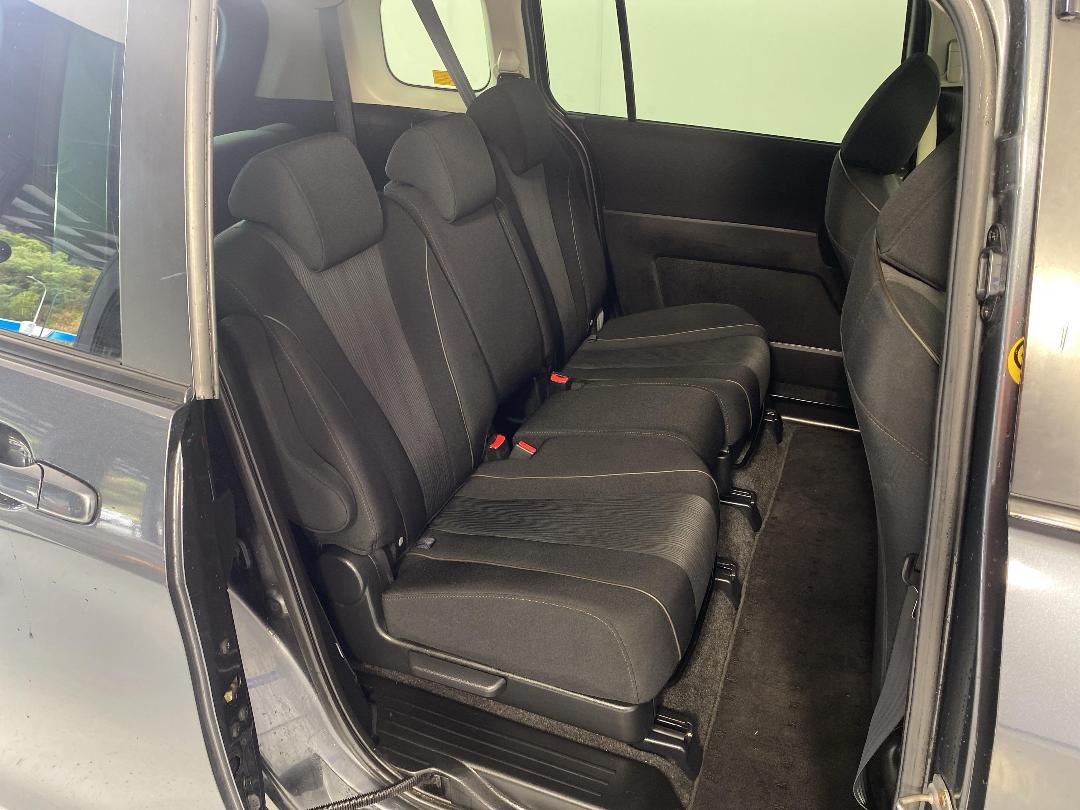 Photo '20' of Nissan Lafesta