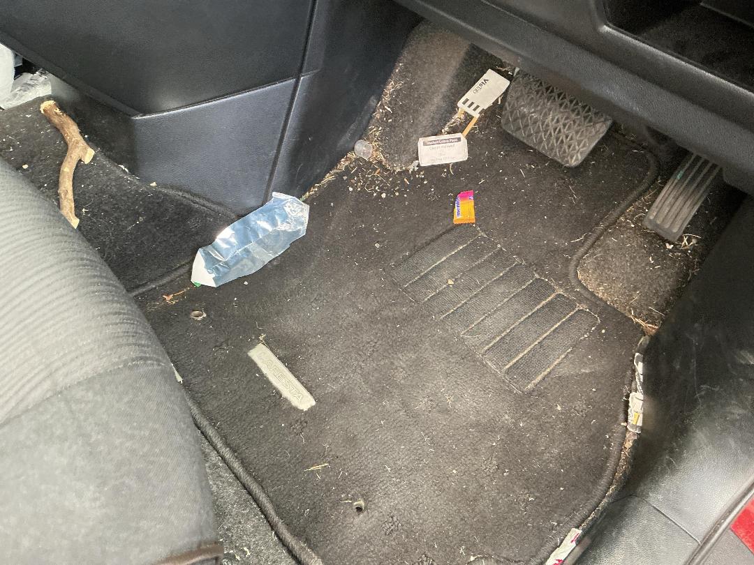 Photo '21' of Nissan Lafesta Photo '21' of Nissan Lafesta