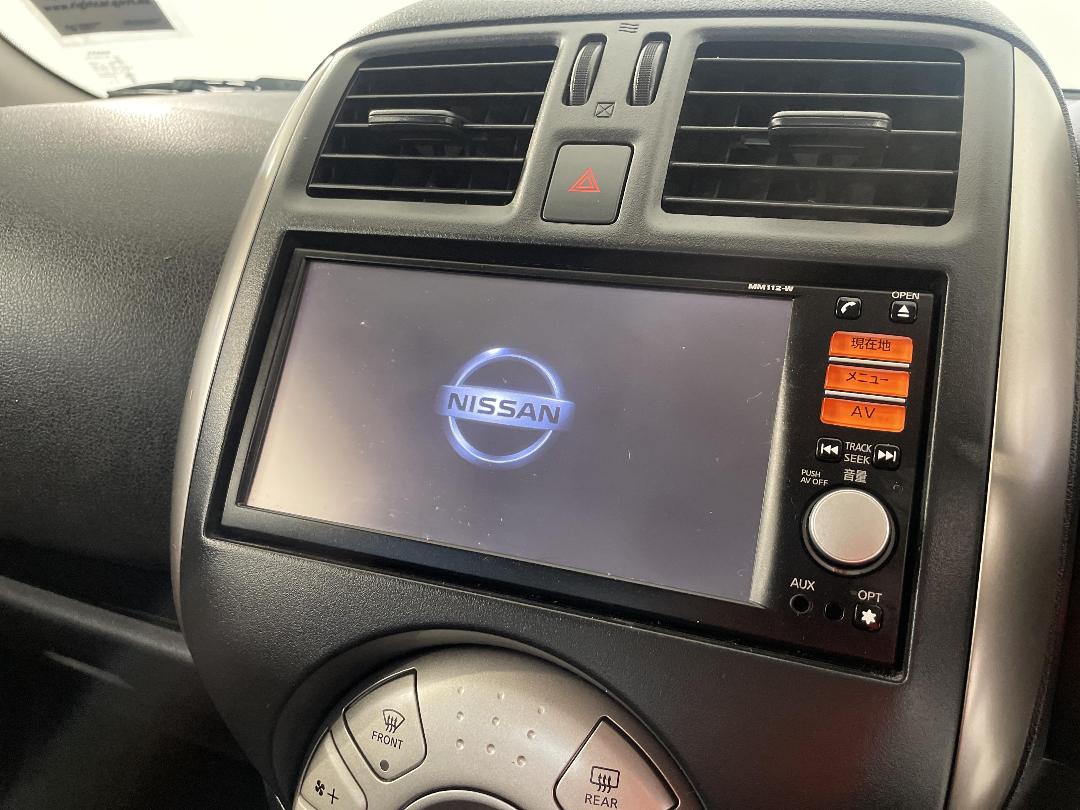 Photo '27' of Nissan Latio Photo '27' of Nissan Latio