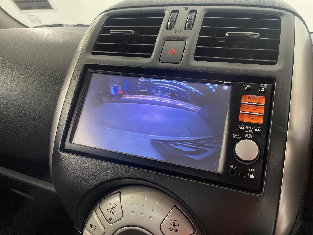 Photo '28' of Nissan Latio Photo '28' of Nissan Latio