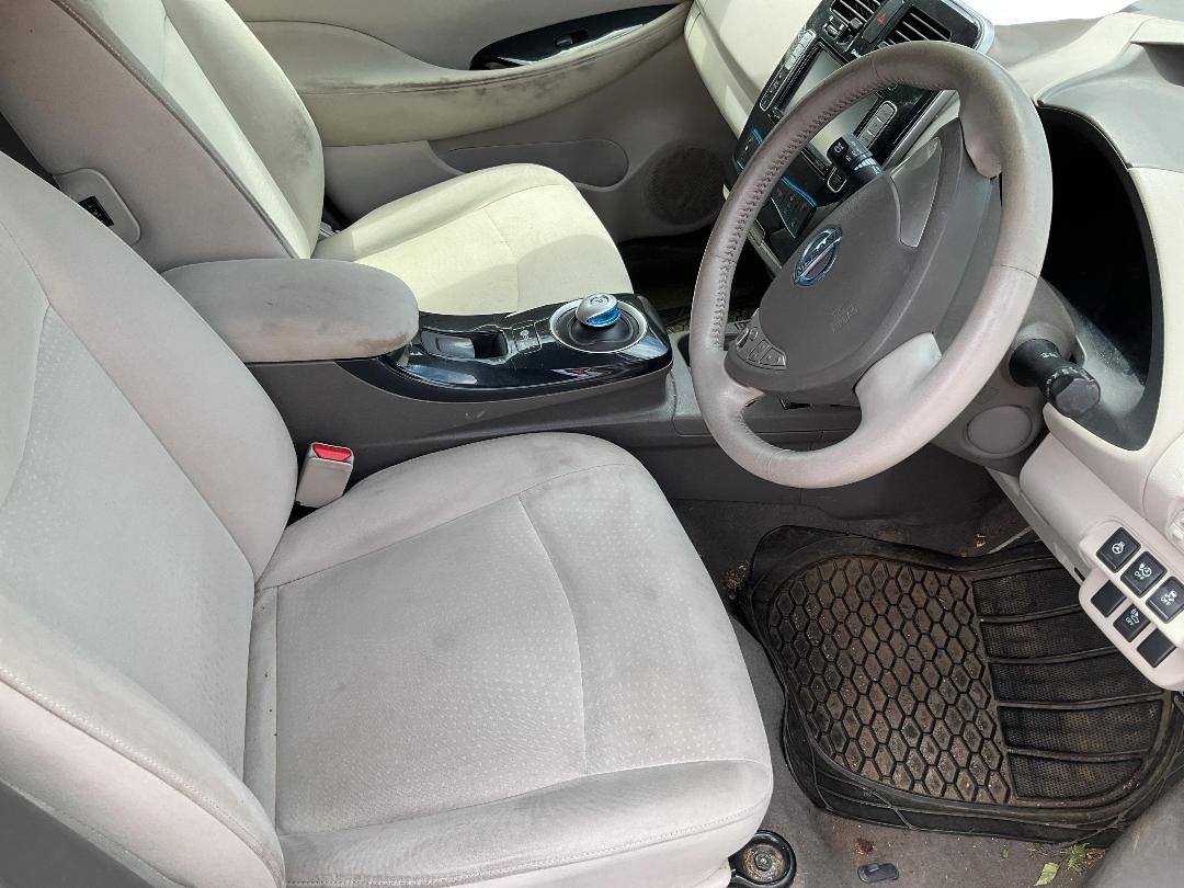 Photo '11' of Nissan Leaf