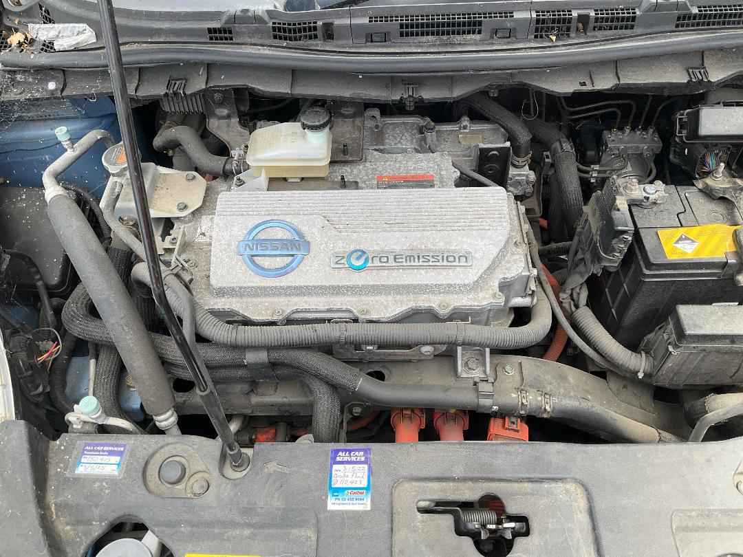 Photo '15' of Nissan Leaf